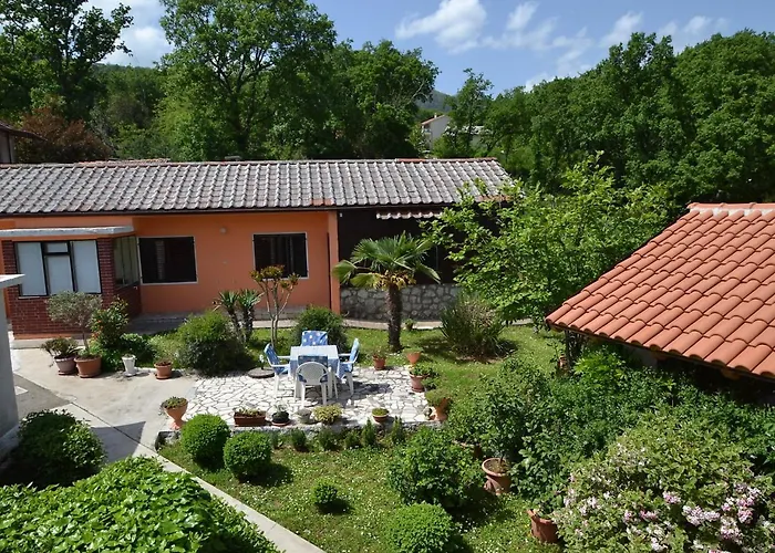 Franjo-2 By Interhome Ika